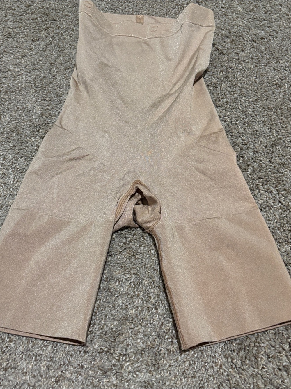 SPANX High-Waist Shaping Shorts — Beige. SZ MED